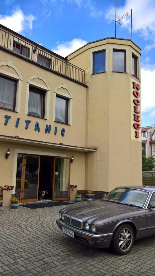 Titanic Bed & Breakfast Władysławowo Eksteriør bilde